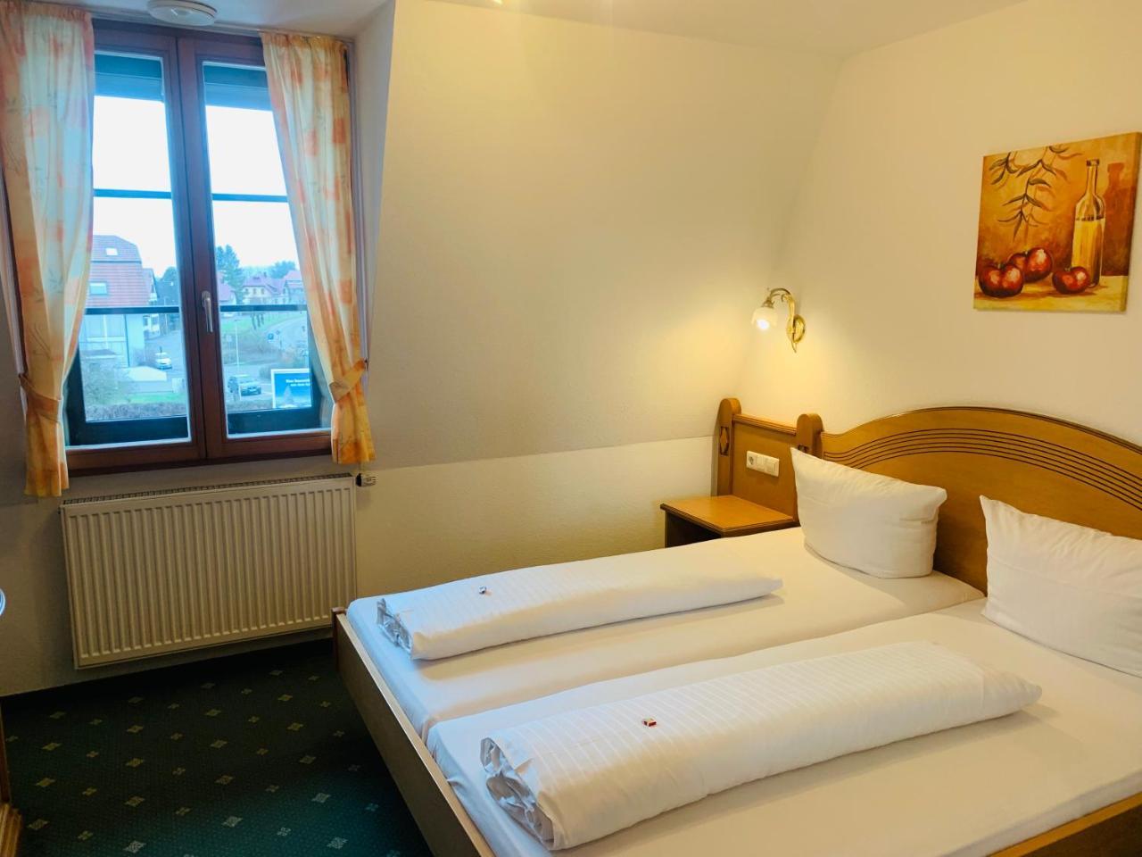 Hotel Ochsen Friesenheim  Ngoại thất bức ảnh